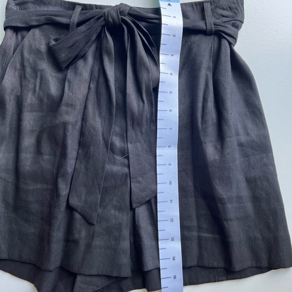 Antonio Melani linen shorts - Picture 6 of 9